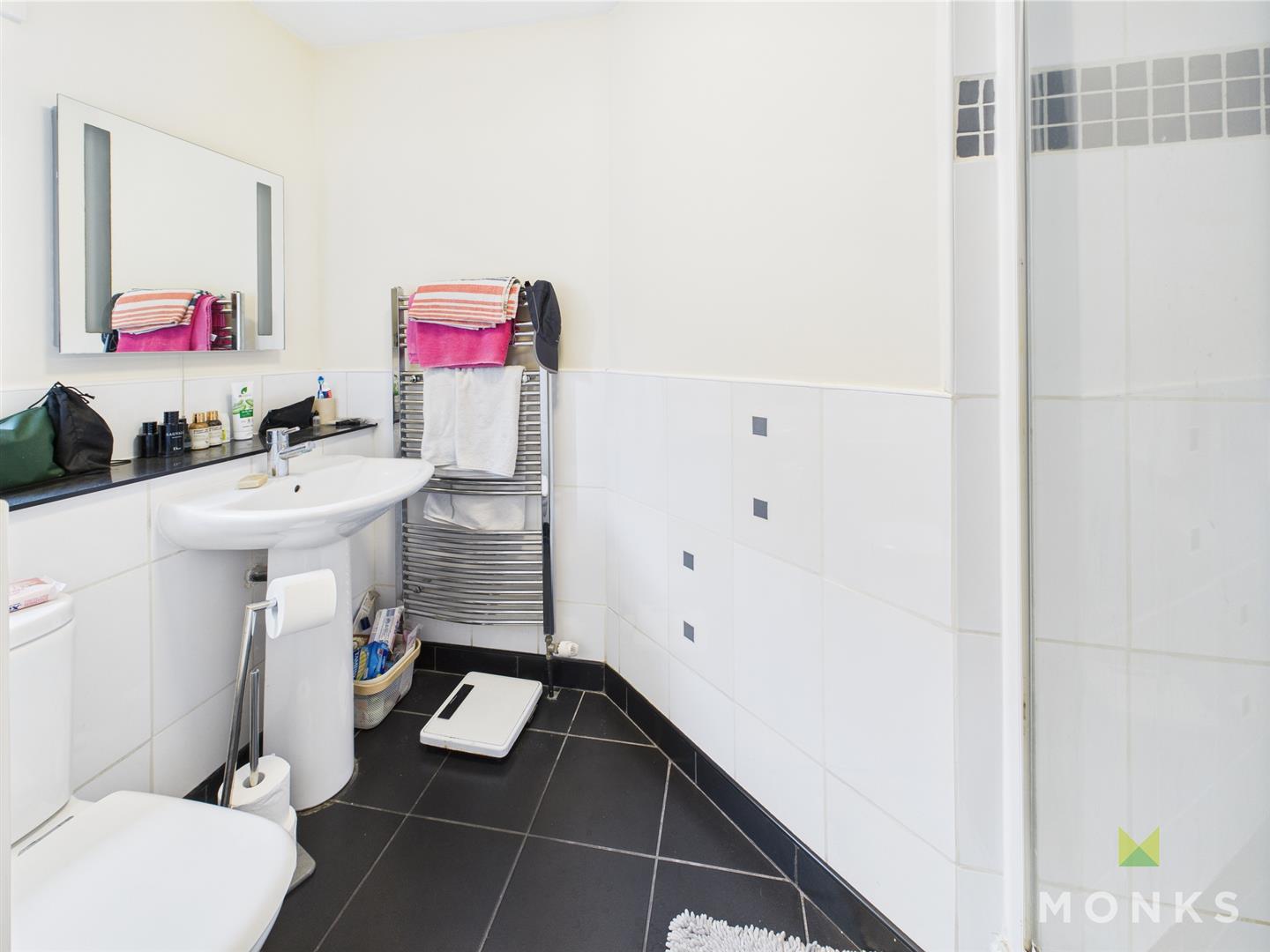 18 Millers Green, Shrewsbury, SY1 2UB SSTC